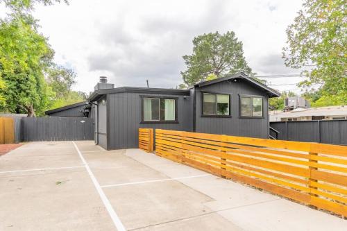 Wren Home & Guest House