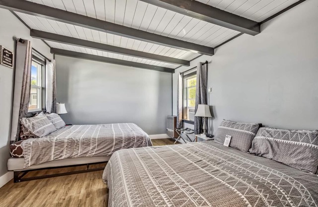 WWM 5 · 5 Swim, fish, hike+ the Eastern Sierras WWM 5