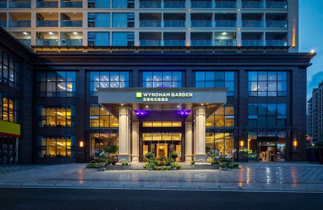 Wyndham Garden Chengdu Huashuiwan