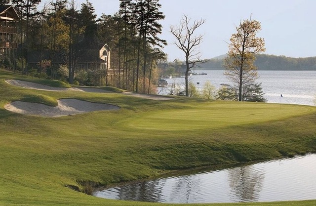 Wyndham Resort at Fairfield Glade, Tennessee-Lakes, Golf, Hiking, and More!