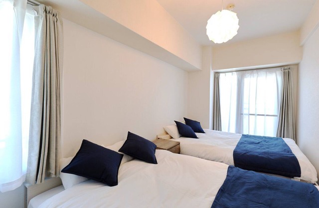 XS39 XROSS STAY Namba18