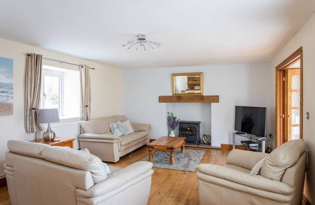 Y Stablau (The Stables)