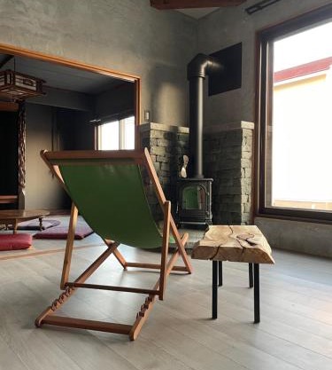 yadorigi（ヤドリギ）