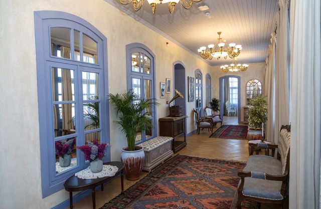 Yasemen Hotel