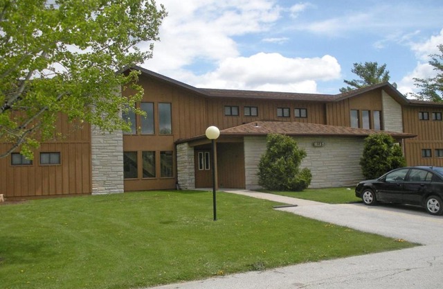 Year-Round Relaxing Golf Resort and Conference Center