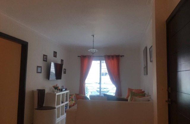 Yeimy Perez owner property