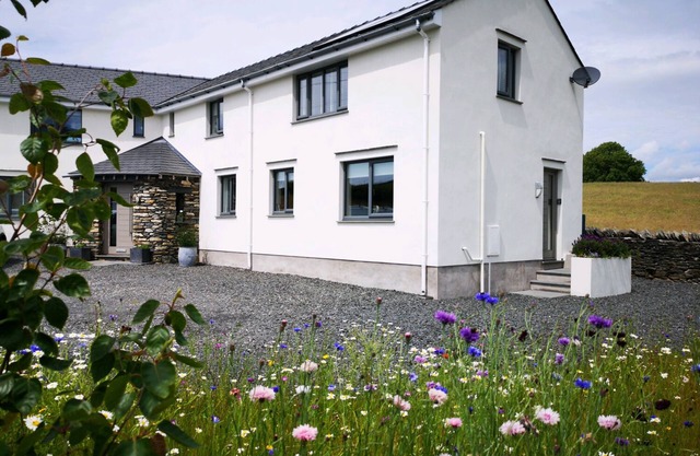 YEW FOLD, with a garden in Kirkby-In-Furness