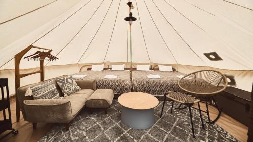 Yoichi Vineyard Glamping