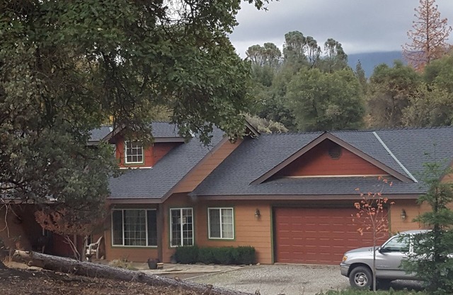 Yosemite Bass Lake Finegold Retreat