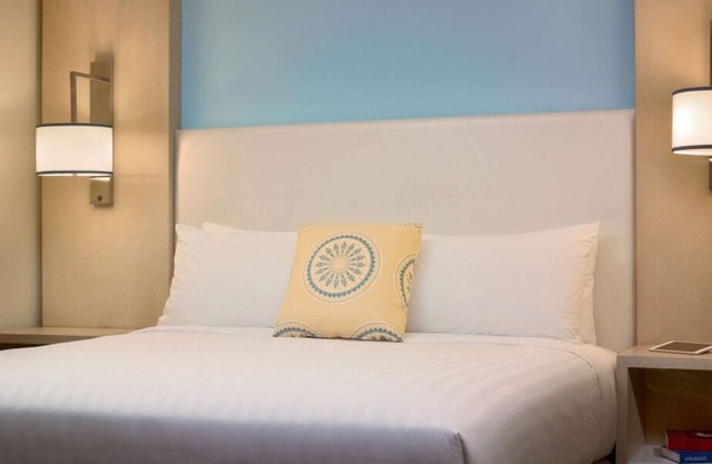 Your Home Away From Home! 3 Pet-friendly Units, Kitchenette, Free Parking, Pool