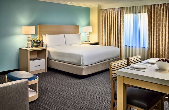 Your Relaxing Getaway Awaits! 3 Comfortable units to Enjoy! Close to Green Space