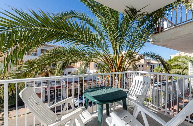 YourHouse Monges apartment with balcony