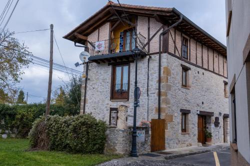 Zadorra Etxea Casa