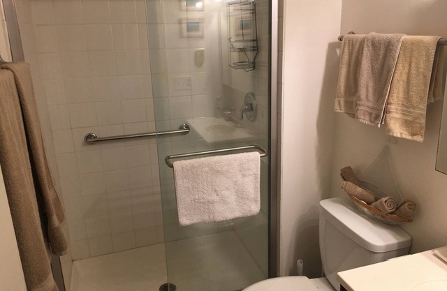 Zee’s hideaway 4433