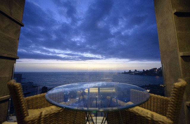 ZETT HOTEL
