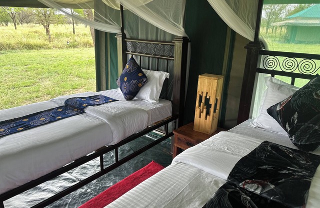 ZUHUMATH TENTED CAMPS SERENGETI