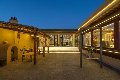 Zuolin Youli Xiaoying Exclusive Courtyard