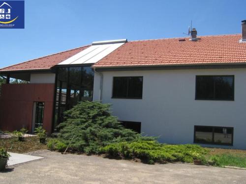 Sancy Bed & Breakfast | Écogîte avec Terrasse et Jardin Privatif pour Familles - FR-1-584-187