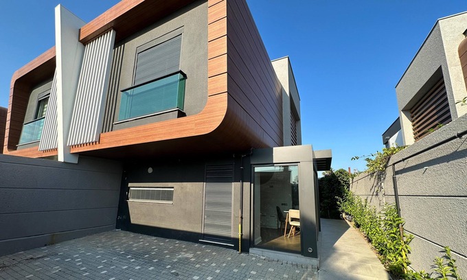 Lara Villa | Özel Havuzlu Muhteşem Villa Antalya Kundu