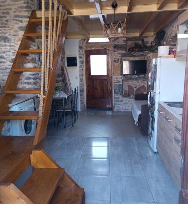 Mesta House | ΜΕΣΤΑ - ΠΛΑΤΕΙΑ