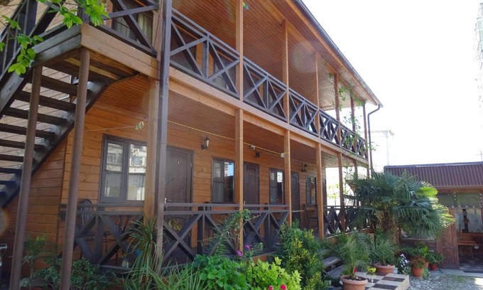 Pitsunda House | АЛАМЫС ГОСТЕВОЙ ДОМ Пицунда