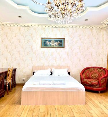 Nur-Sultan Apartment | Апартаменты с шикарным видом на Байтерек в самом центре столицы с 2 большими кроватями с 2 санузлами 390