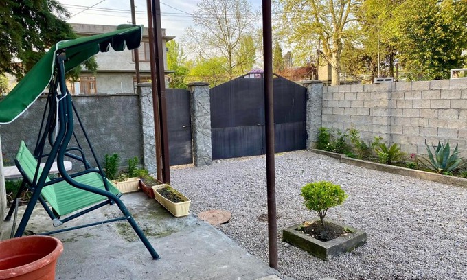 Gudauta House | Гостевой дом Leon