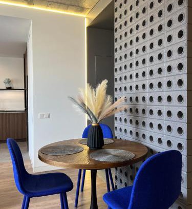 Maliyevtsy Apartment | Двокімнатний люкс в ЖК над Бугом