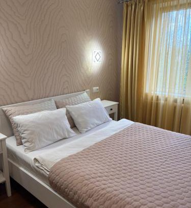 Krivoy Rog Apartment | Двокімнатні апартаменти в парковій зоні,провулок Бульварний,12 ,два великих Смарт TV, преміум підписки YouTube та онлайн-кінотеатрів,ЗВІТНІ ДОКУМЕНТИ