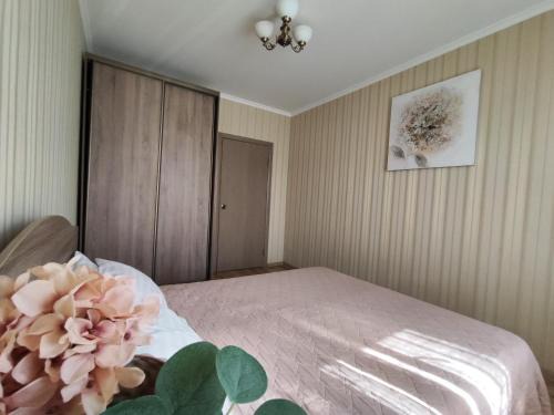 Desnyans'kyi District Apartment | Двухкомнатная в центре Троещины