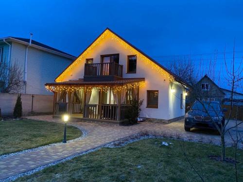 Hlibivka House | Заміський будинок з каміном та ванною з панорамним видом в ліс