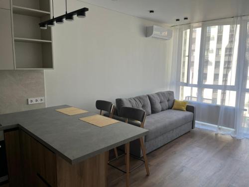 Holosiivskyj Apartment | Квартира новобудова ЖК Республіка