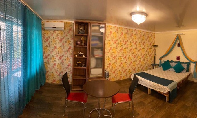 Mariupol Apartment | Квартира-студия в стиле винтаж в центре Мариуполя