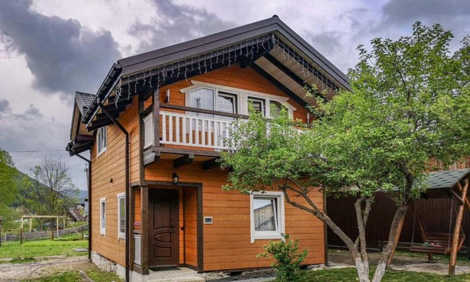 Vorokhta Apartment | Котедж Скеля