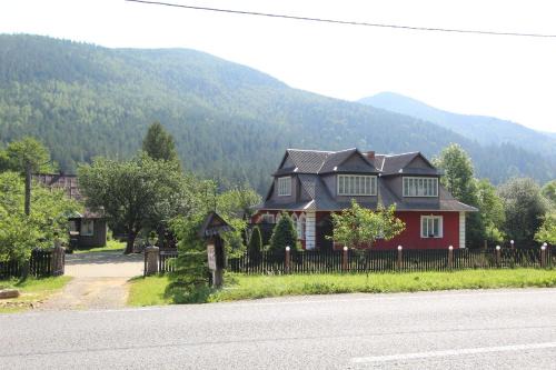 Tatariv House | Котедж "Явірник"