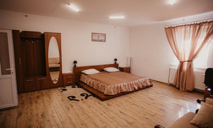 Ternopil's'ka oblast Apartment | Лісова Пісня Апартаменти