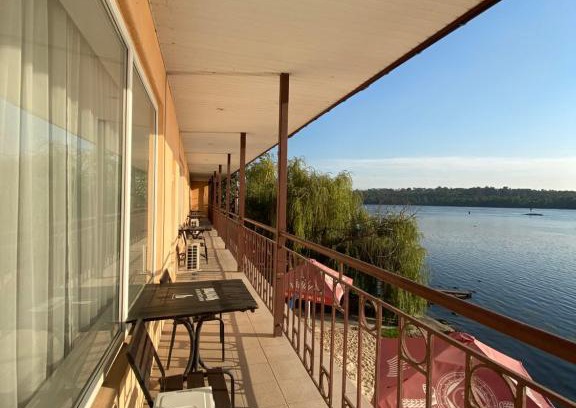 Zaporozhye Hotel | Мини отель на берегу Днепра на Яхт-клуб Бомбардир