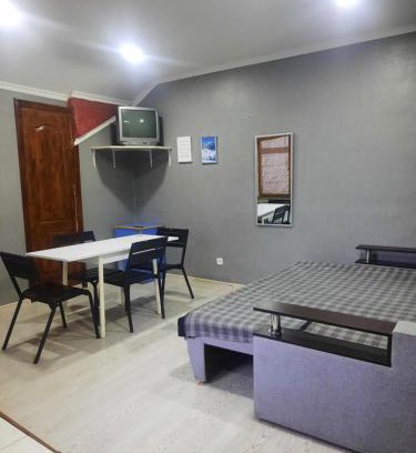 Kamenets-Podol'skiy Bed & Breakfast | Міні-готель БАХУС