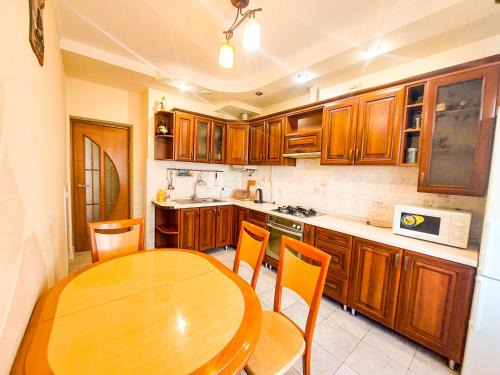 Yavory Apartment | НОВОБУДОВА 2 кімнати Вернадського 8