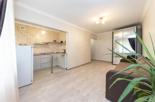 Svyatoshyns'kyi District Apartment | Однокомнатная квартира с евро ремонтом,в тихом дворике.