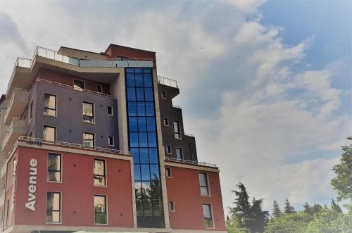 Letnitsa Hotel | Хотел "АВЕНЮ"