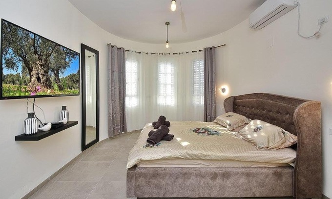 Safsufa Villa | אחוזת רחלה