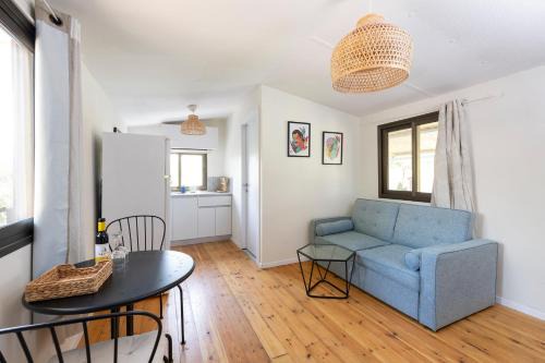 Eliad House | בקתת המפל הלבן