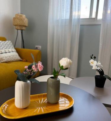 Yuval Apartment | המקום של רוני ותמיר - יחידת אירוח גלילית