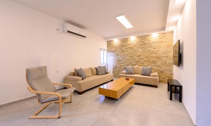 Shlomi Villa | העוגן והים