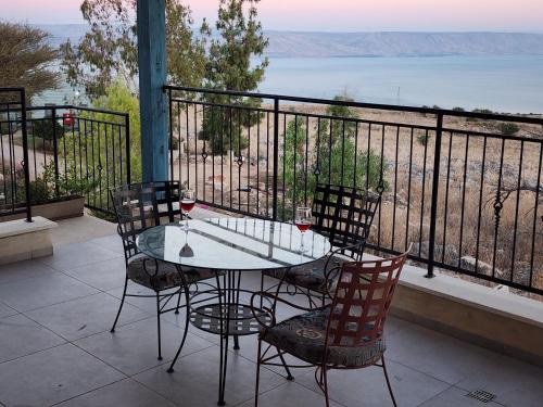 Vered Hagalil Apartment | מול הכנרת Over looking the Sea of Galilee