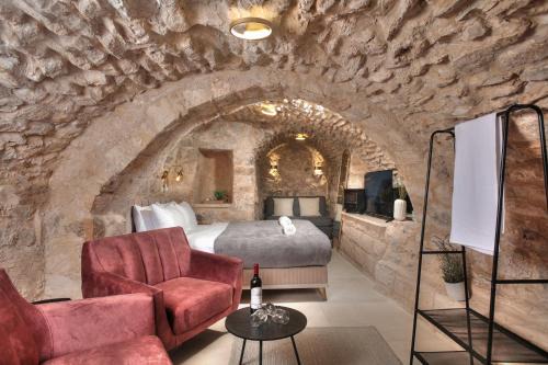 Safed Old City Apartment | סוויטת גן עדן - Gan Eden Suite