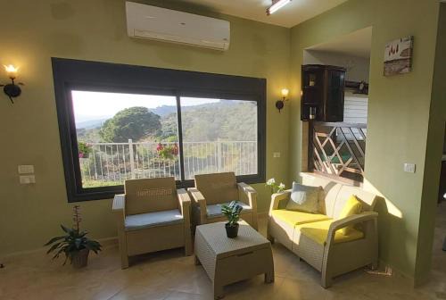 Ein Qiniyye Cabin | קסם הכפר