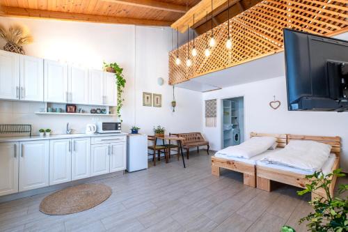 Katzrin Cabin | רז אירוח ברמה