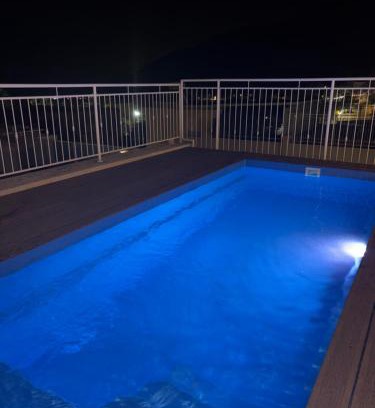 Migdal Villa | תכלת במושבה Lite Blue in the colony